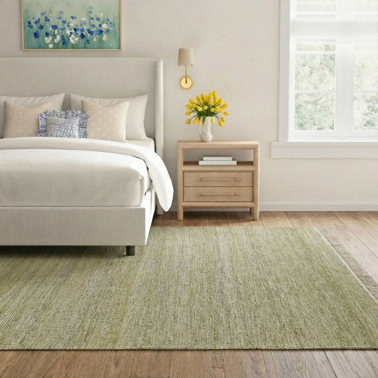Cassandra Handwoven Indoor/Outdoor Area Rug in Green