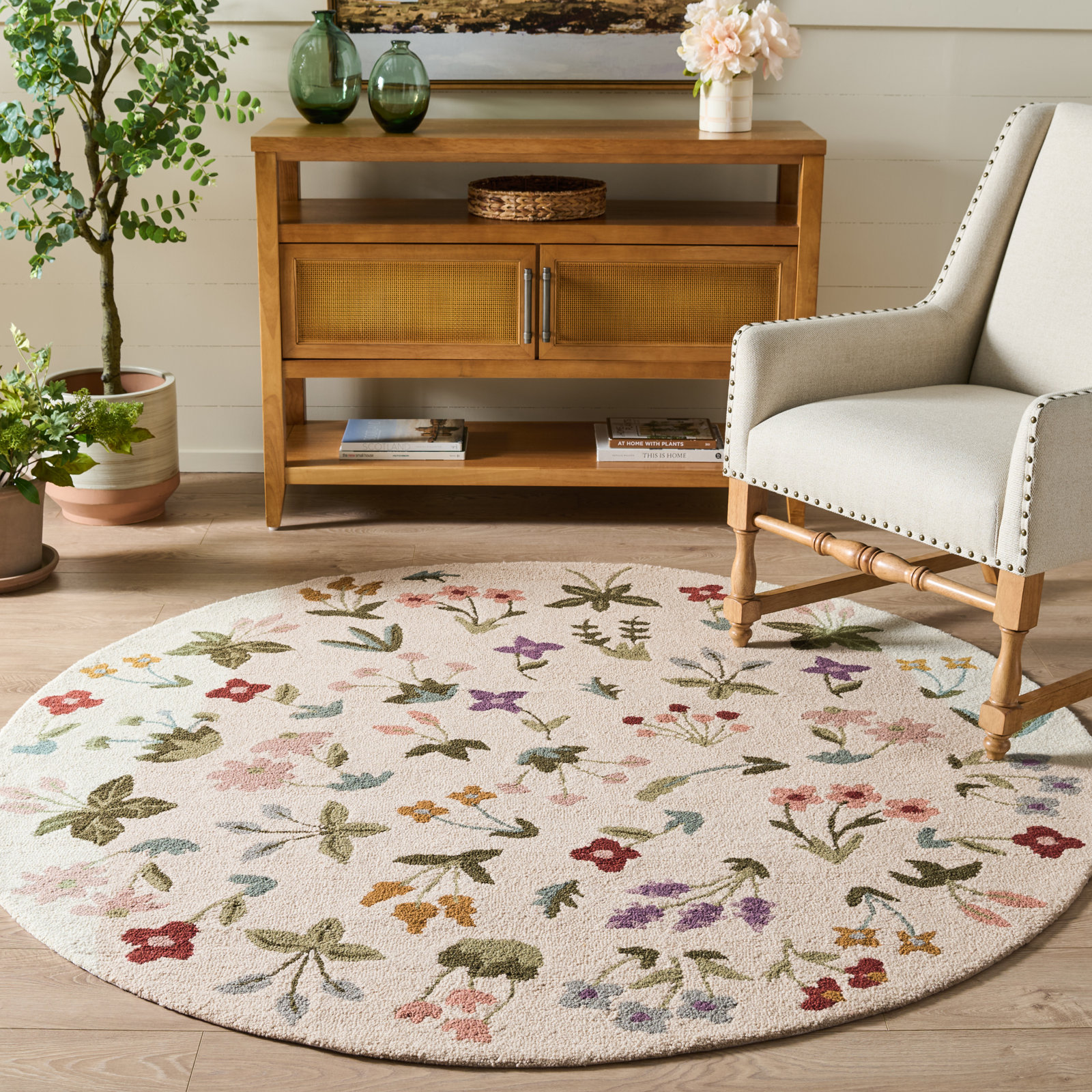 Hand-Tufted Wool Floral Outdoor Rug, Round 6'