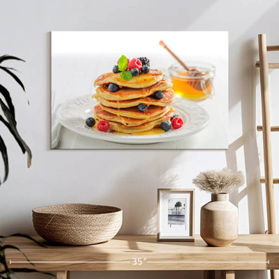 Yarlin Berry Honey Pancakes
