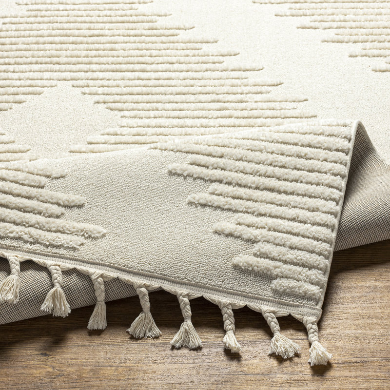 Balynda Oriental Machine Woven / Power Loomed Area Rug, Rectangle 160 x 213cm