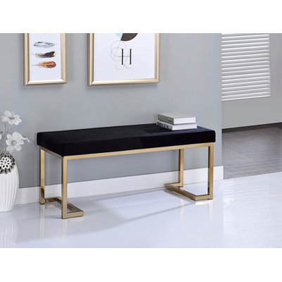 Banc avec base en C en métal