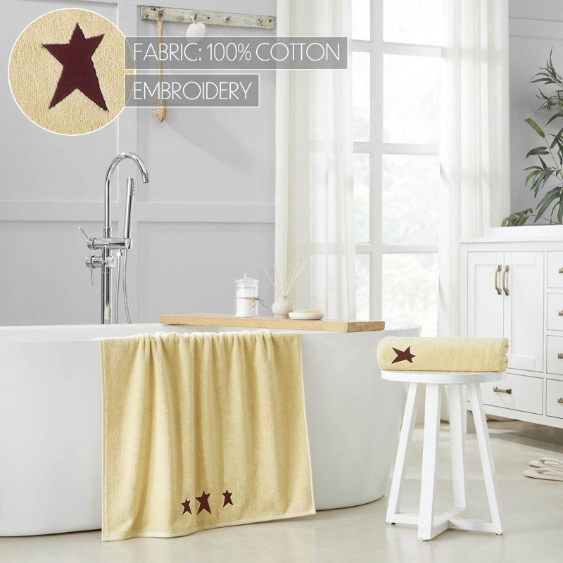 Timeless Linens Prim Stars Bath Towel Set of 2 27x54, Red/Cream