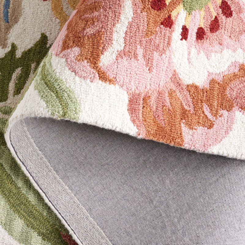 Ivory and Pink Floral Handmade Wool Area Rug, 5' x 8'