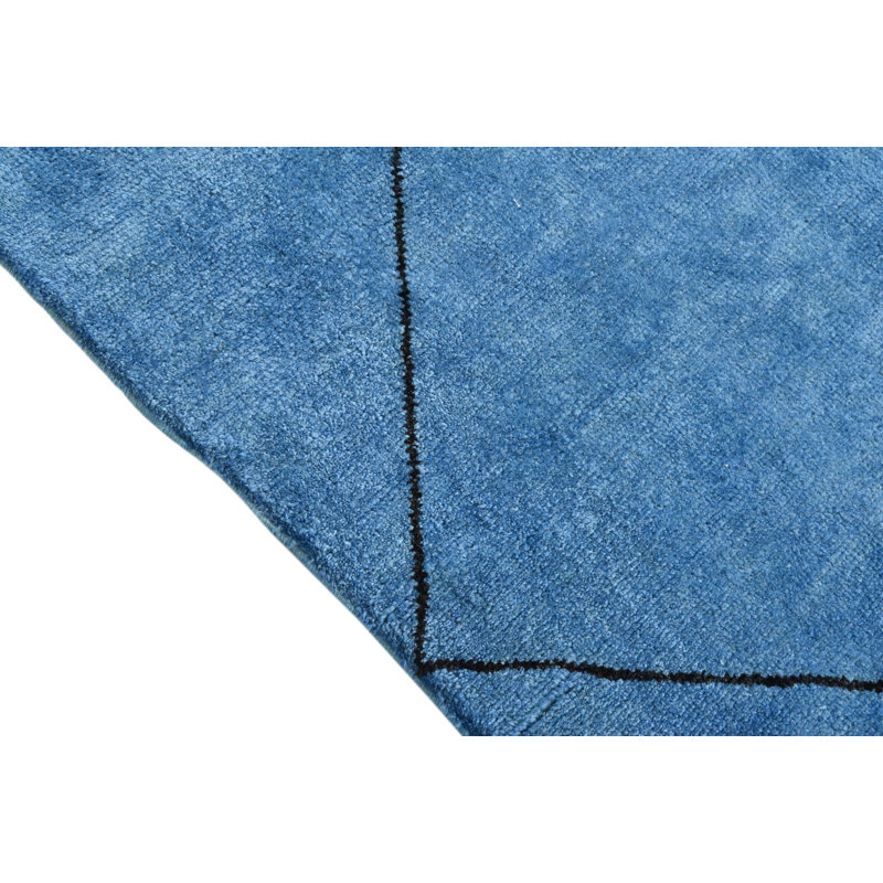 Iniguez Blue Rug