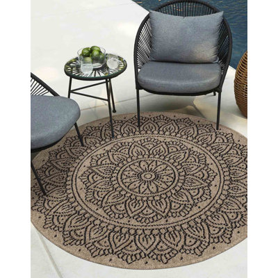 Lyndsay Floral Area Rug