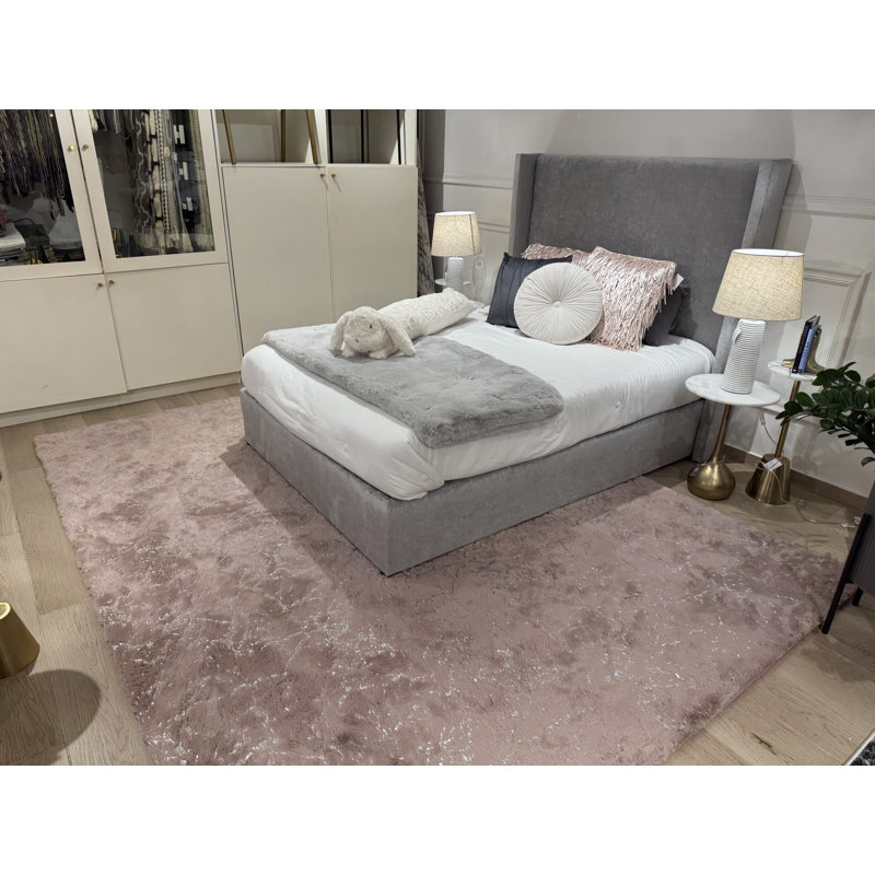 Tapis rose Brote, Rectangle 5 pi x 7 pi