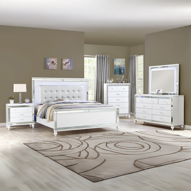 Denard Upholstered Standard 4 Piece Bedroom Set, White, Queen, 4 Pcs: Bed, Nightstand, Dresser, Mirror