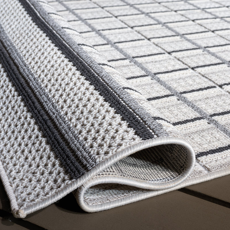 Veranda Performance Plaid Indoor Rug, Rectangle 4' x 6'