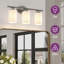 Luminaire de salle de bain à 3 lumières à intensité variable, luminaires modernes avec abat-jour en verre givré blanc (3 ampoules ST19 incluses)-1009528622
