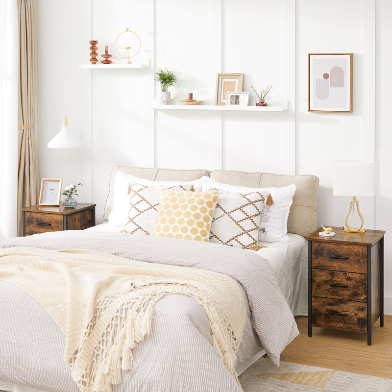 Aleczander 40cm W Manufactured Wood Bedside Table