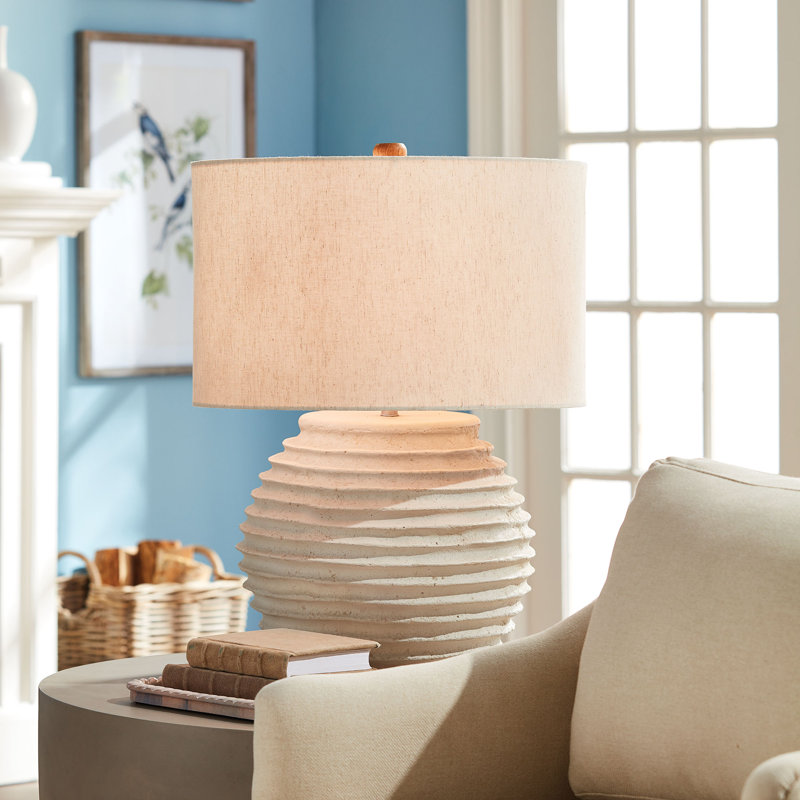 Lampe de table en béton Ainsley
