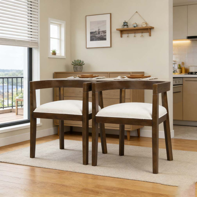 Chaise avec accoudoirs de salle à manger