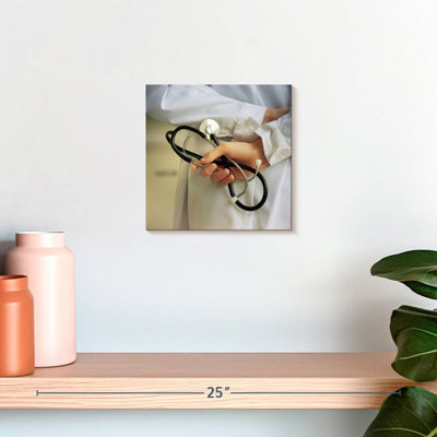 Alcaraz Medical Doctor With Stethoscope
