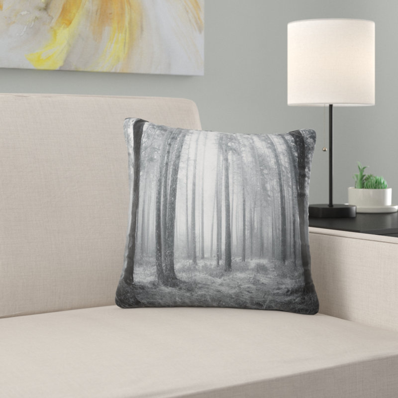 Coussin de forêt noir et brouillard, 18 po x 18 po, Coussin décoratif