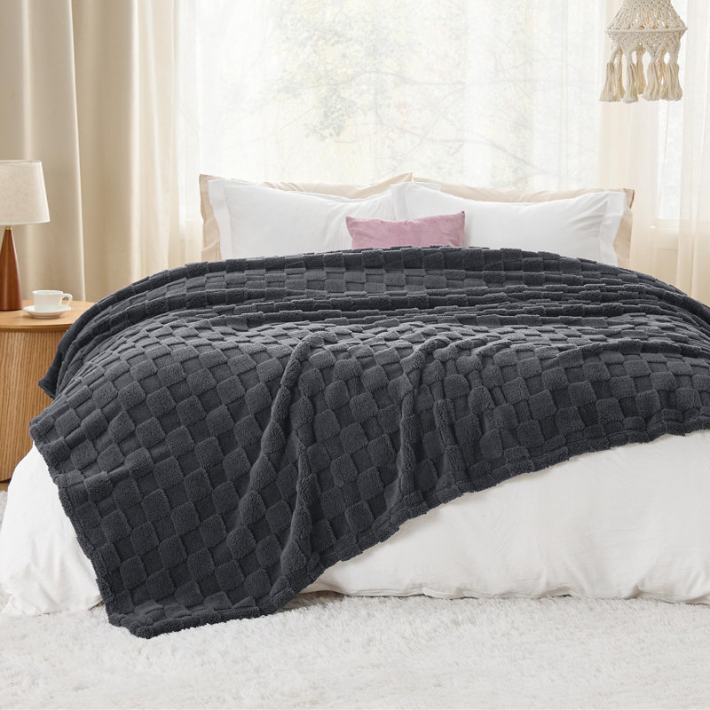Bedsure Dark Grey King Size Blanket for Bed - Super Soft Cozy King Blankets for Women, Cute Large Throws for Girls as Gifts, 108x90 Inches