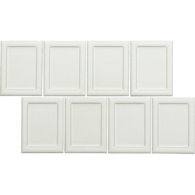 Cuadro 9" x 14" Matte Porcelain Decorative Accent Tile
