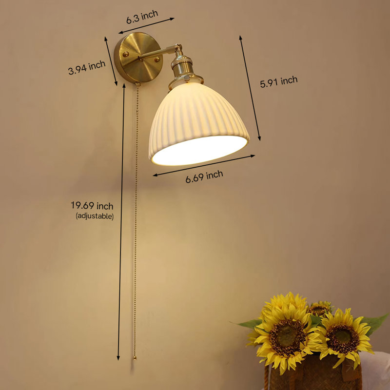Keeya Armed Sconce