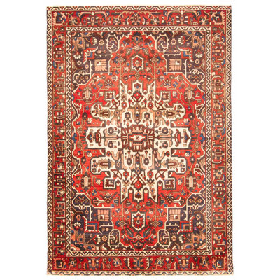 Tapis rouge Kayseri 6 pi 6 po x 9 pi 4 po