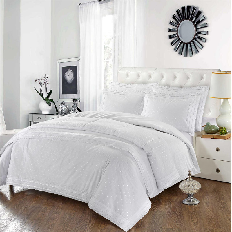 Bradman Cotton Blend Geometric Bedspread