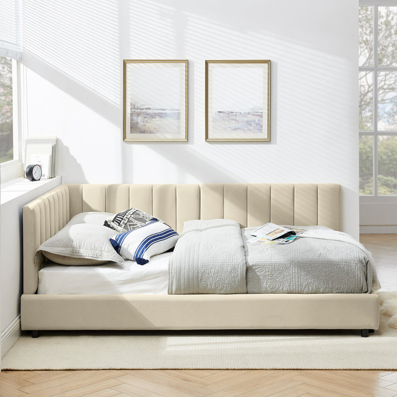 Upholstered Tufted Daybed