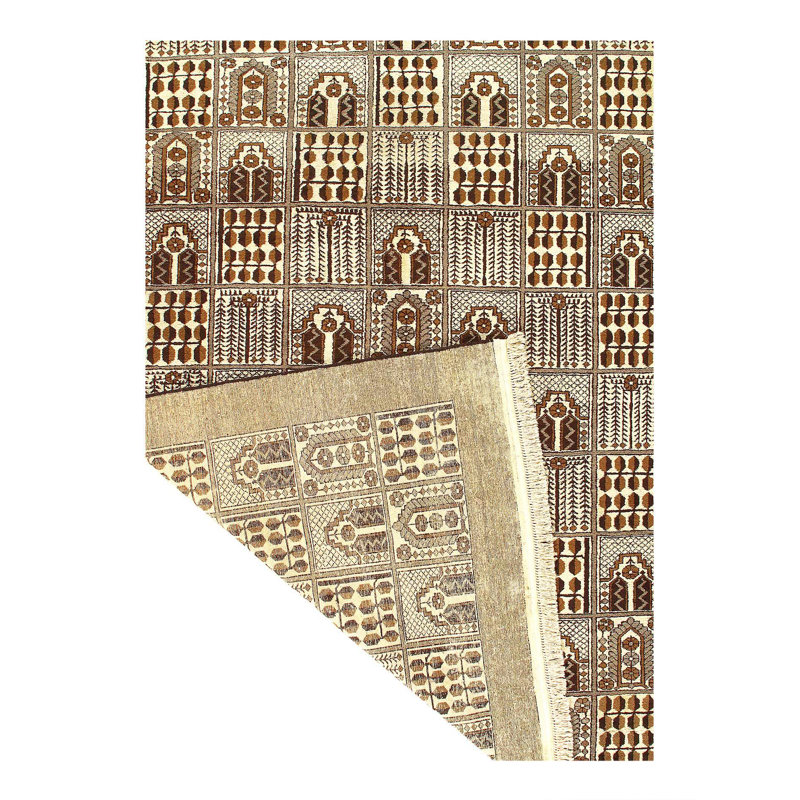 Waneita Oriental Area Rug in Ivory