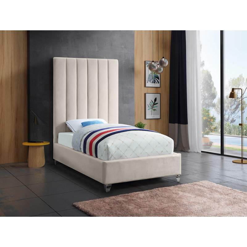 Lit plateforme tapissier Sibert, Simple, Velours crème
