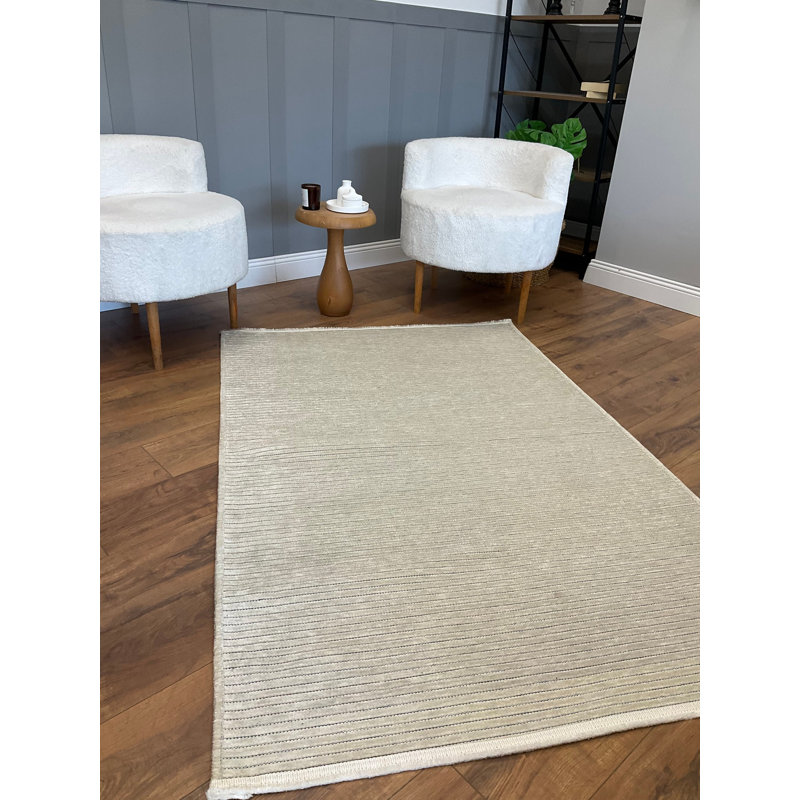 Aundrey Solid Colour Chenille Area Rug, Rectangle 25' x 6'8"