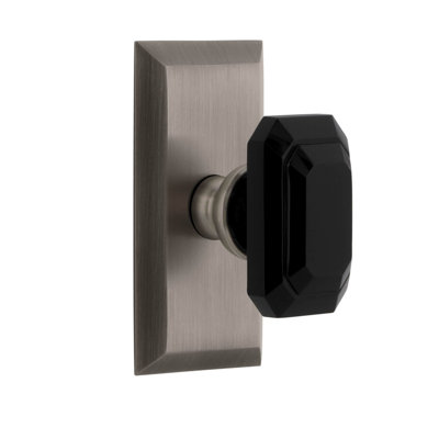 Grandeur Fifth Avenue Short Plate Passage with Baguette Black Crystal Door Knob