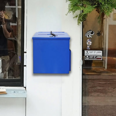 Boîte en métal
