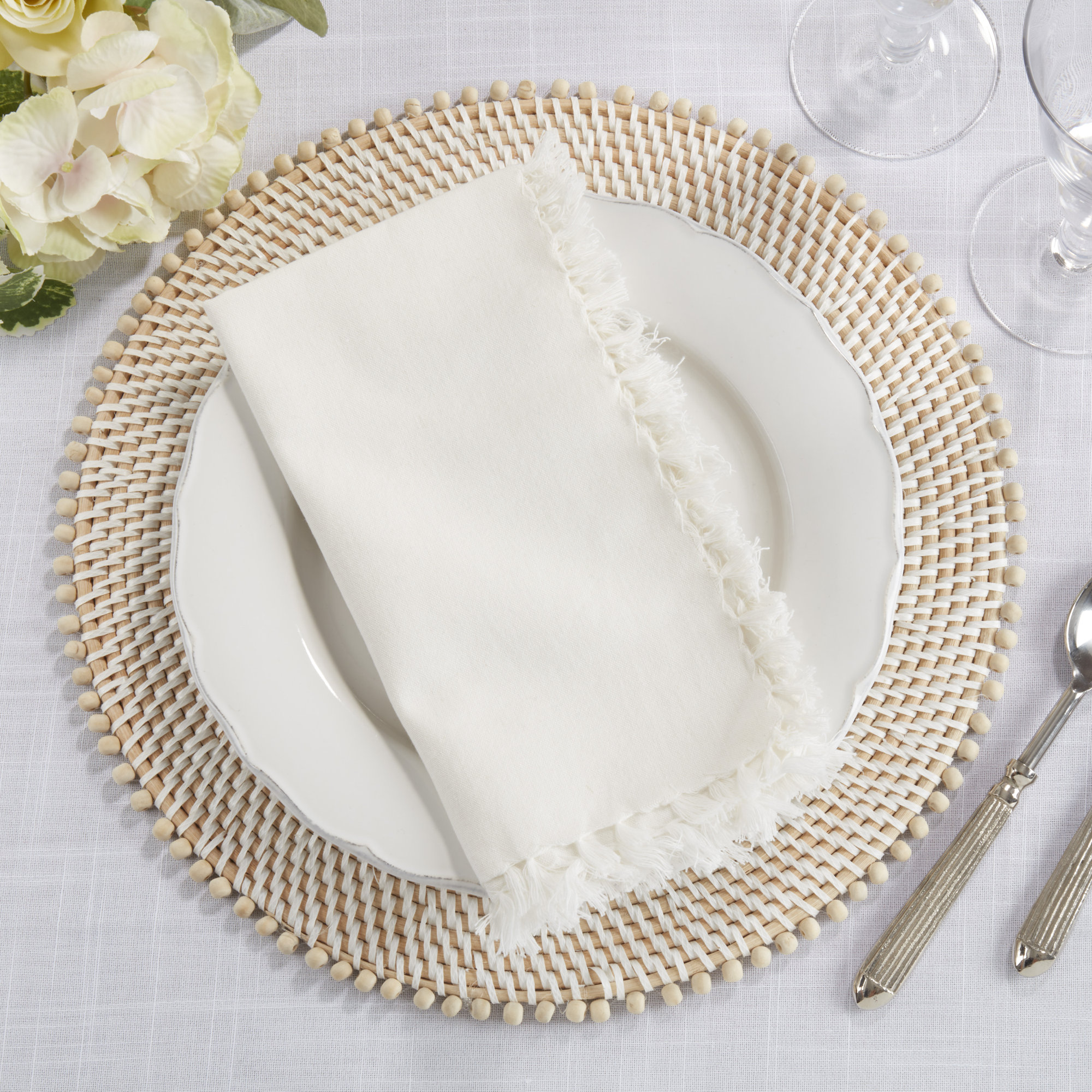 Sabrina Design 20" Cotton Napkin, Off-White