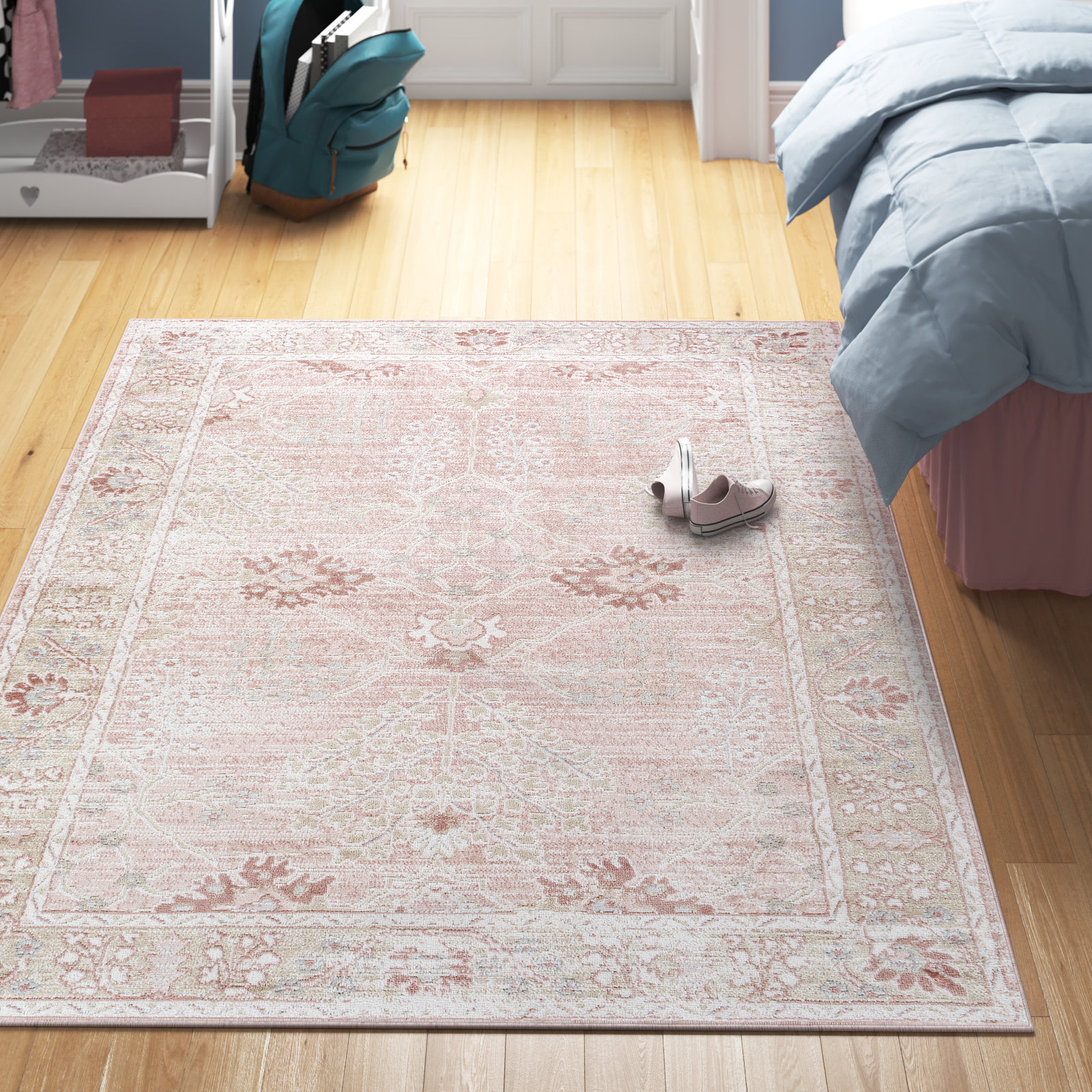 Langley Street Lofland Oriental Distressed Medallion Pink Area Rug &  Reviews