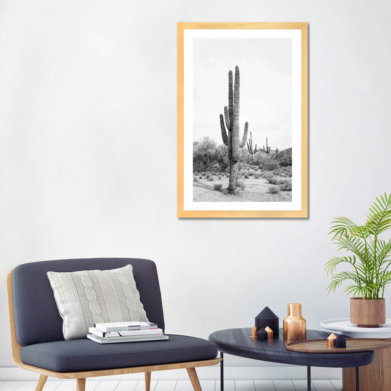 «Desert Cactus Blush» par Sissi et Seb - impression d'art graphique, H 32 po x l 24 po x P 1 po, Blanc / noir et blanc