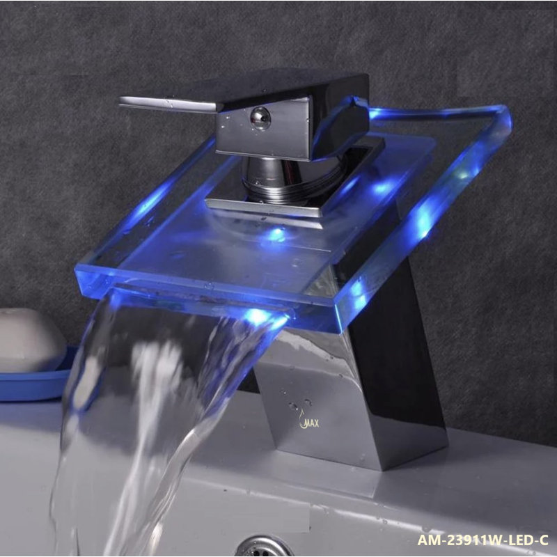 Robinet de salle de bain à un trou