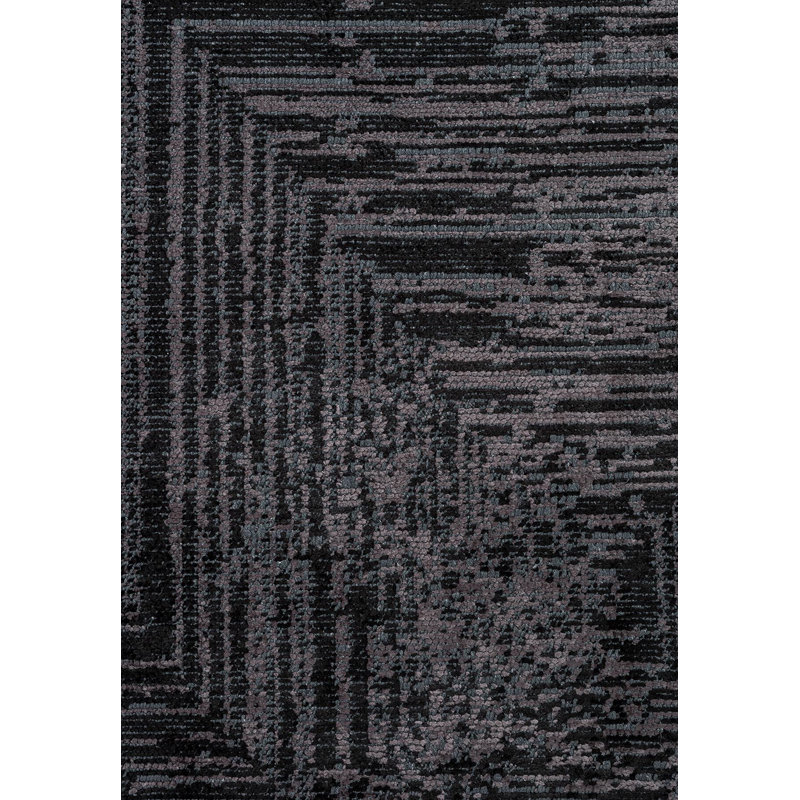 Tapis traditionnel à motif géométrique, Rectangle 6 pi 7 po x 8 pi 3 po