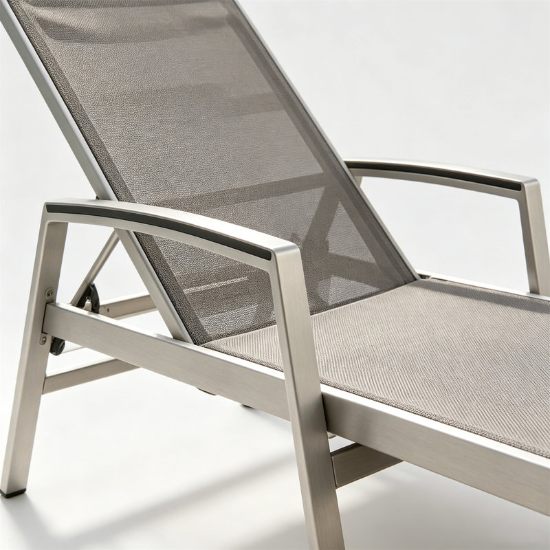 OXTON CHAISE LOUNGE(62753.00MP1)