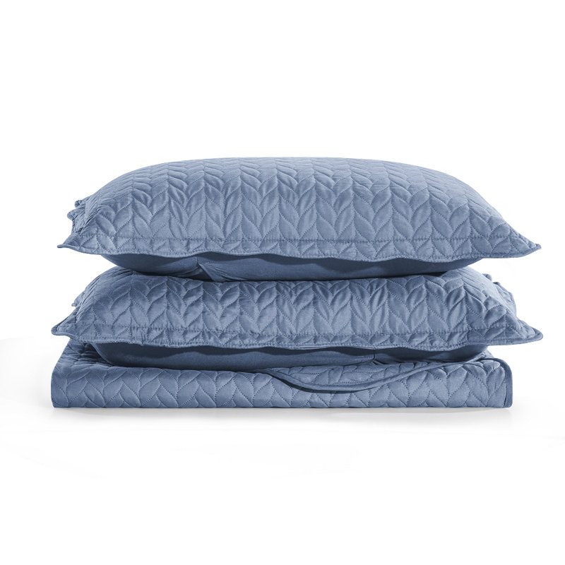 Lightweight Pre washed California King Bedspread Set | Soft Microfiber Quilt Set| Hotel-Quality Finish, Washed Blue