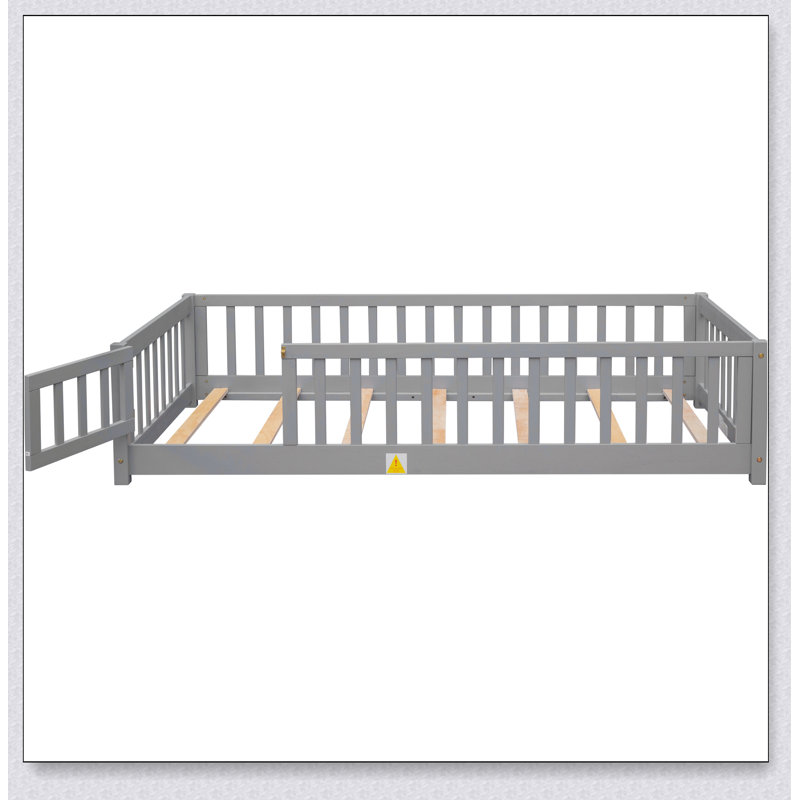 Lit plateforme au sol avec clôture et porte, Gris, Lit simple