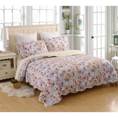 Polyester Floral Quilt