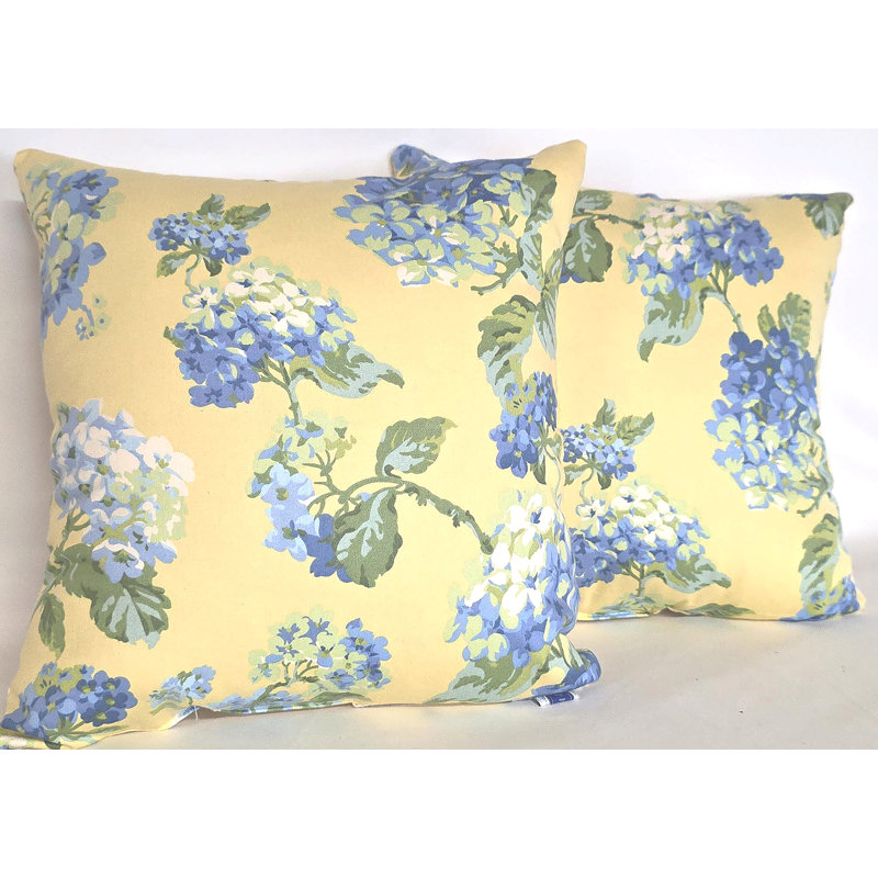 Hydrangea 2-Set Decorative Pillows