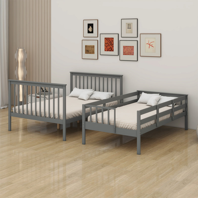 Lit superposé avec escalier de rangement et garde-corps, gris