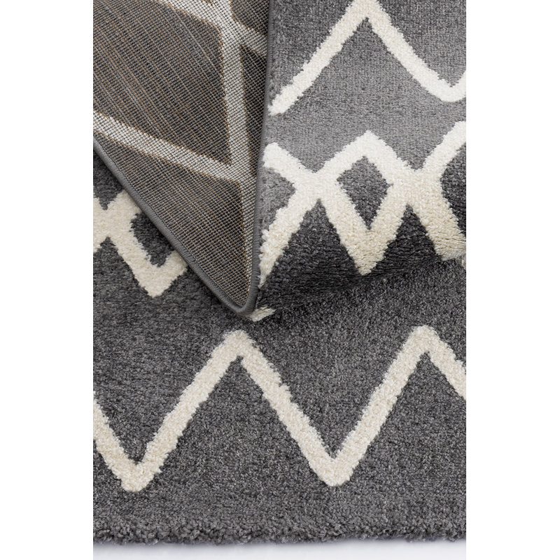 Sonnel Geometric Indoor Rug, Rectangle 6'7" x 9'7"