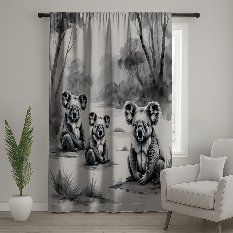 Rideaux Koalas In Forest Landscape, 50 po x 92 po - 1 panneau, Transparent