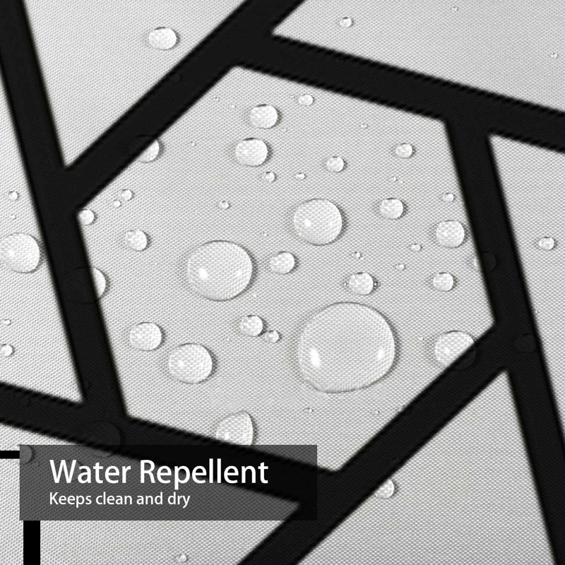 Rideau de douche géométrique triangles noir et blanc avec 12 crochets, L 72 po x l 78 po