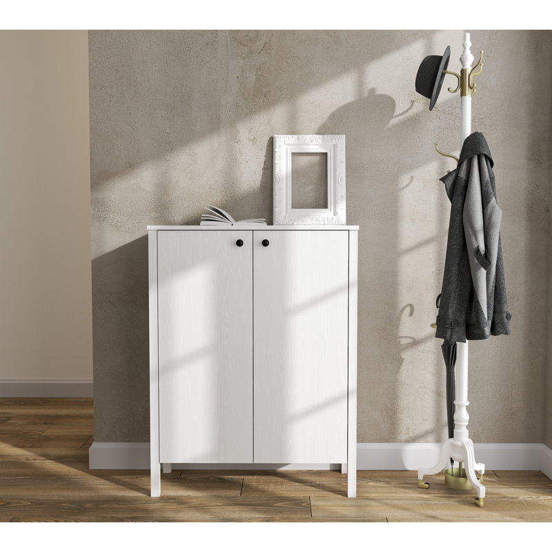 Armoire à chaussures moderne avec de nombreuses tablettes, blanc et bois, 35,4 x 46,5 x 13,8 pouces | 100% panneau de particules enduit de mélamine, 0,7 pouce d'épaisseur | Pieds en MDF muraux durables et poignées en métal | Solution de rangement élégante