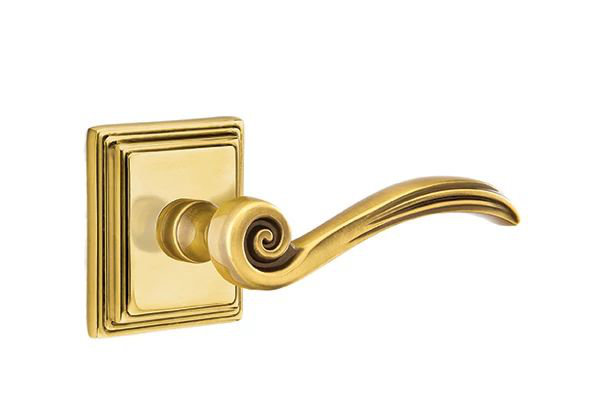 Mortaise intérieure Emtek Passage avec rosette Wilshire et levier Elan, Oui, Nickel satiné
