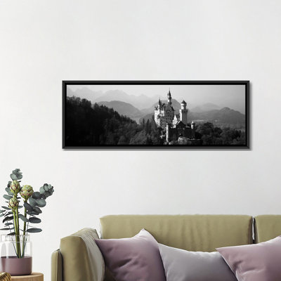 « castle on a hill, neuschwanstein castle, bavière, allemagne », reproduction de photo sur toile