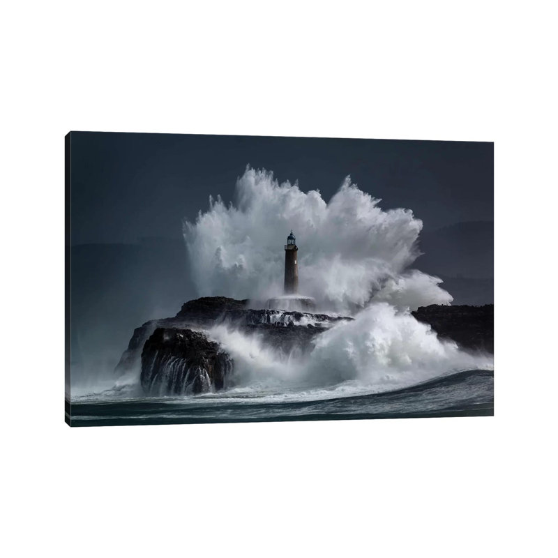 Comb 1 Piece Wrapped Canvas Wall Art, 30.48 cm H x 45.72 cm W