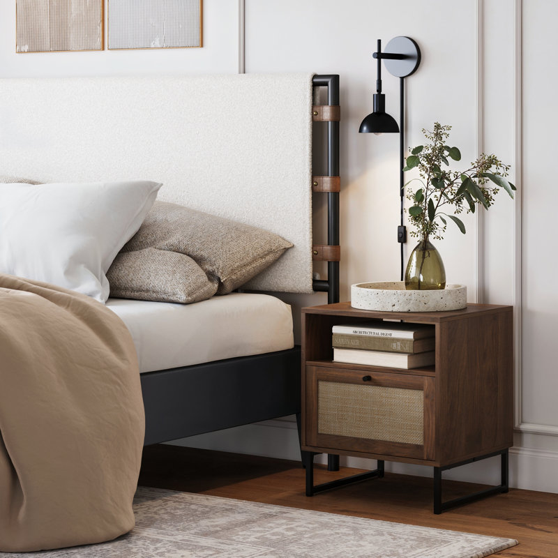 Table de bout avec rangement Clester, Noyer / noir