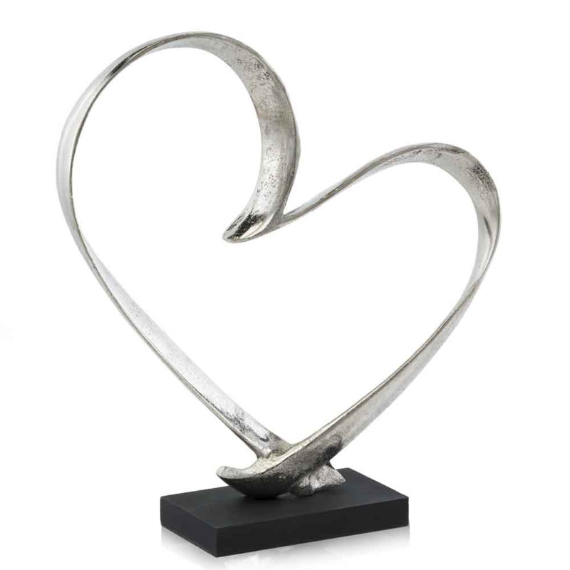 Sculpture Shahzaib 16 po en argent brut et cœur noir