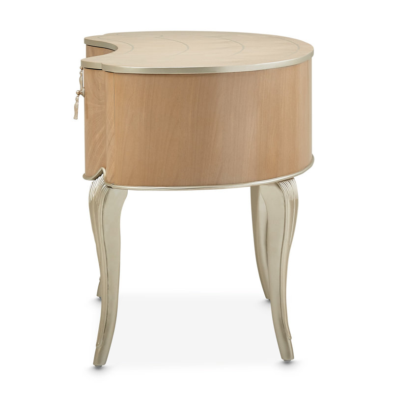 Villa Cherie Vanity